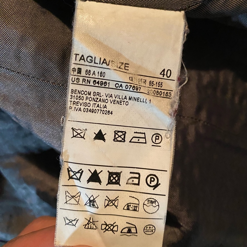 Wool coat. - Picture 11 of 13